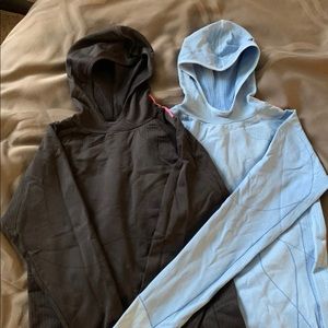 Blue Nike thermal top